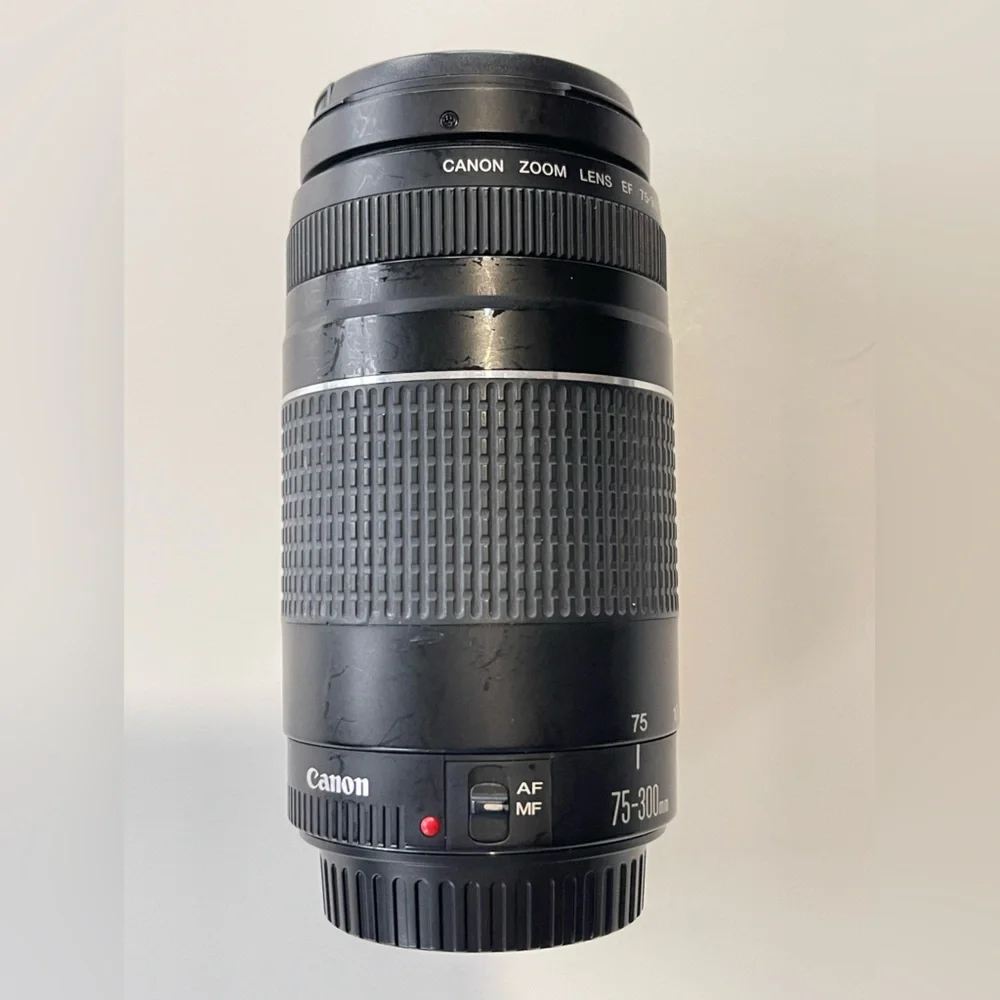 CANON 75-300mm f/4-5.6 III ZOOM LENSES
